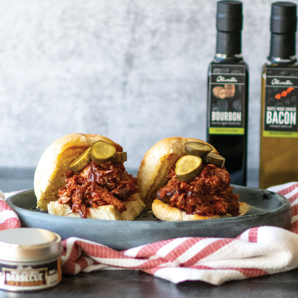 Classic Sweet and Smoky Pulled Pork Sandwich | Olivelle®
