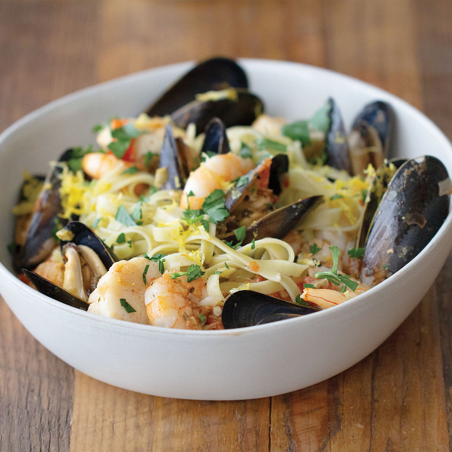 Seafood Medley Pasta with Spinach and Olive Fettuccine