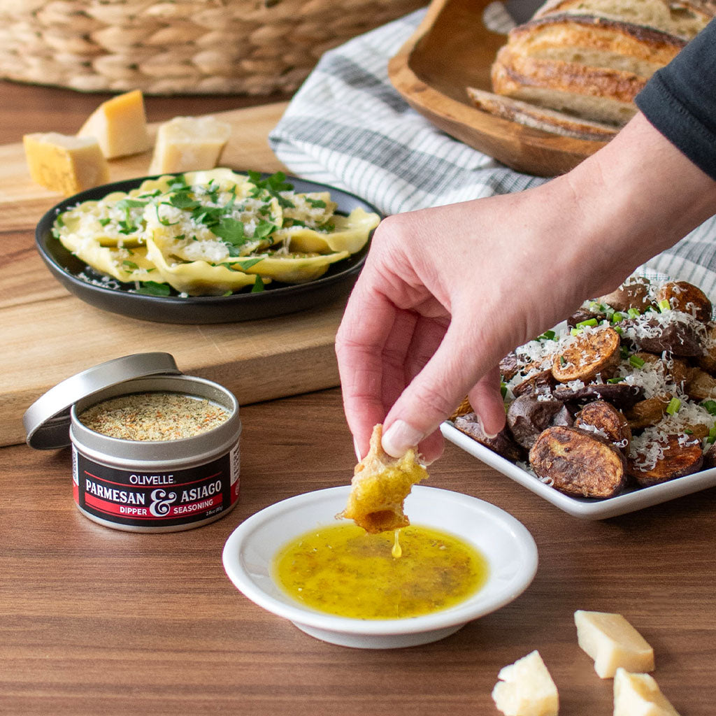 Parmesan Asiago Dipper and Seasoning