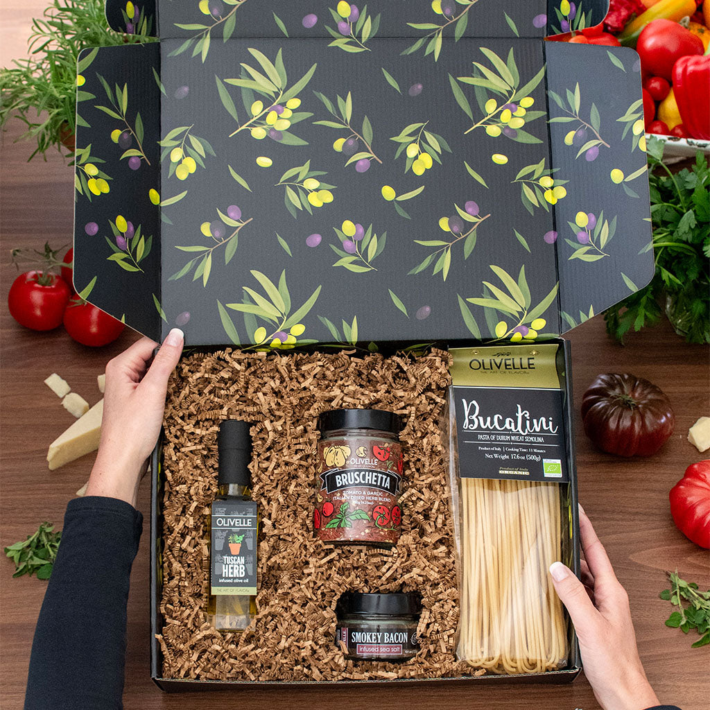 Bucatini with Amatriciana Sauce Recipe Gift Kit
