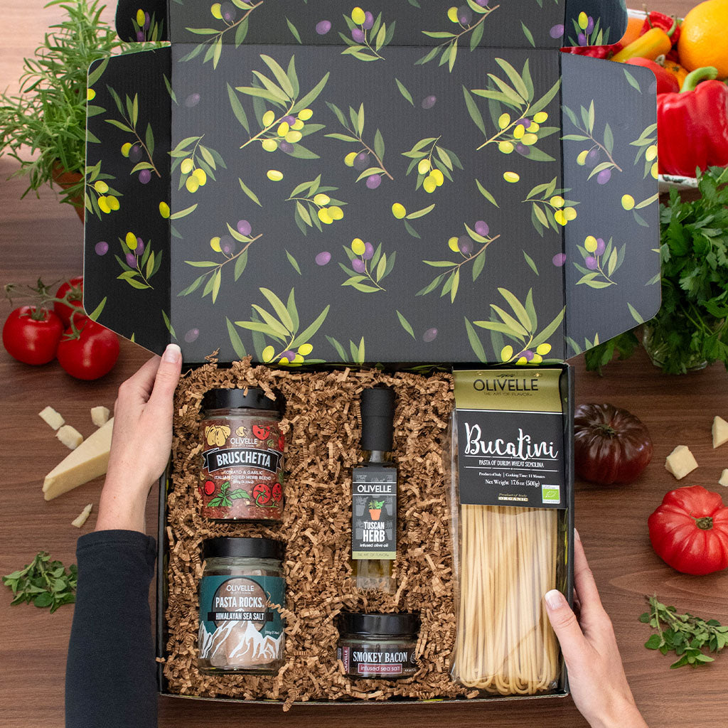 Bucatini with Amatriciana Sauce Recipe Gift Kit
