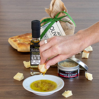 Holiday exclusive gifts