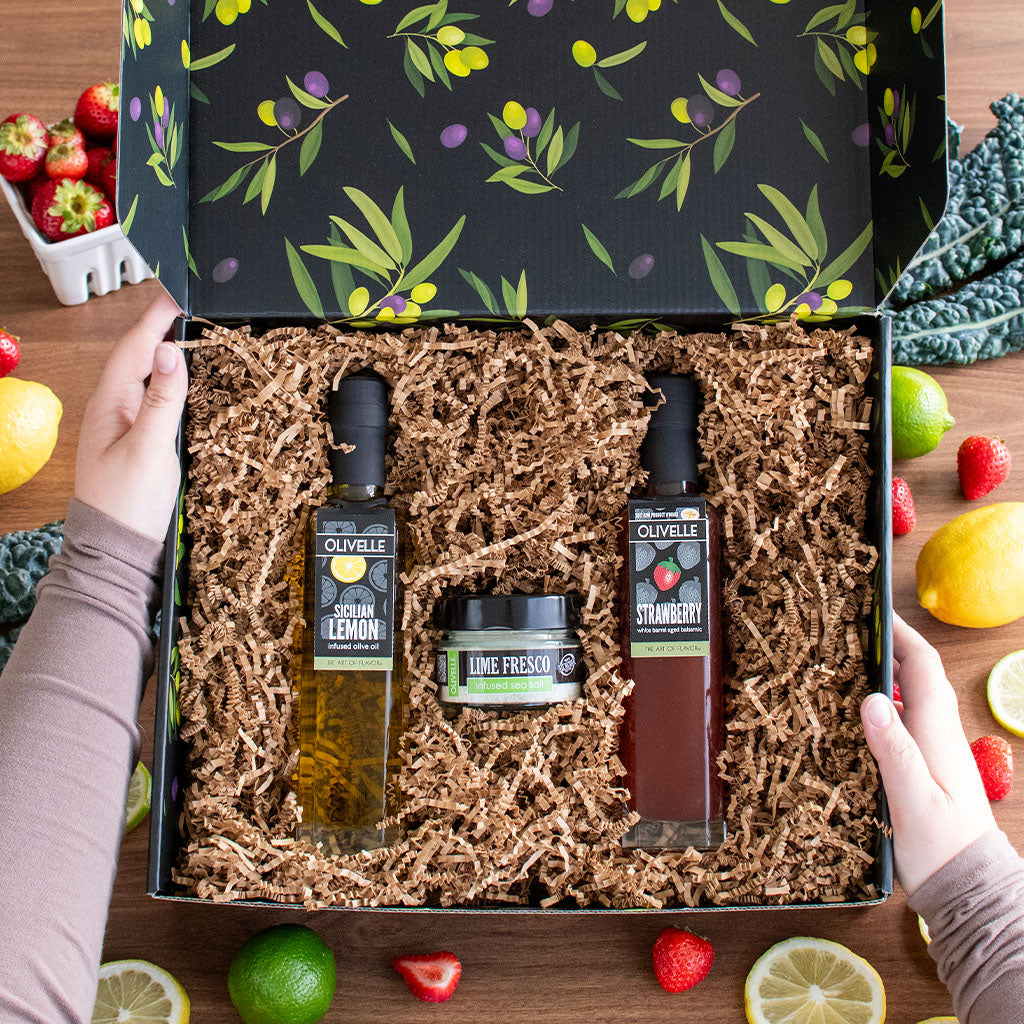 Strawberry Kale Salad Recipe Gift Kit | Olivelle The Art of Flavor®